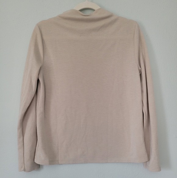 Ann Taylor Cream Mock Neck Long Sleeve Sweater - Picture 2 of 3